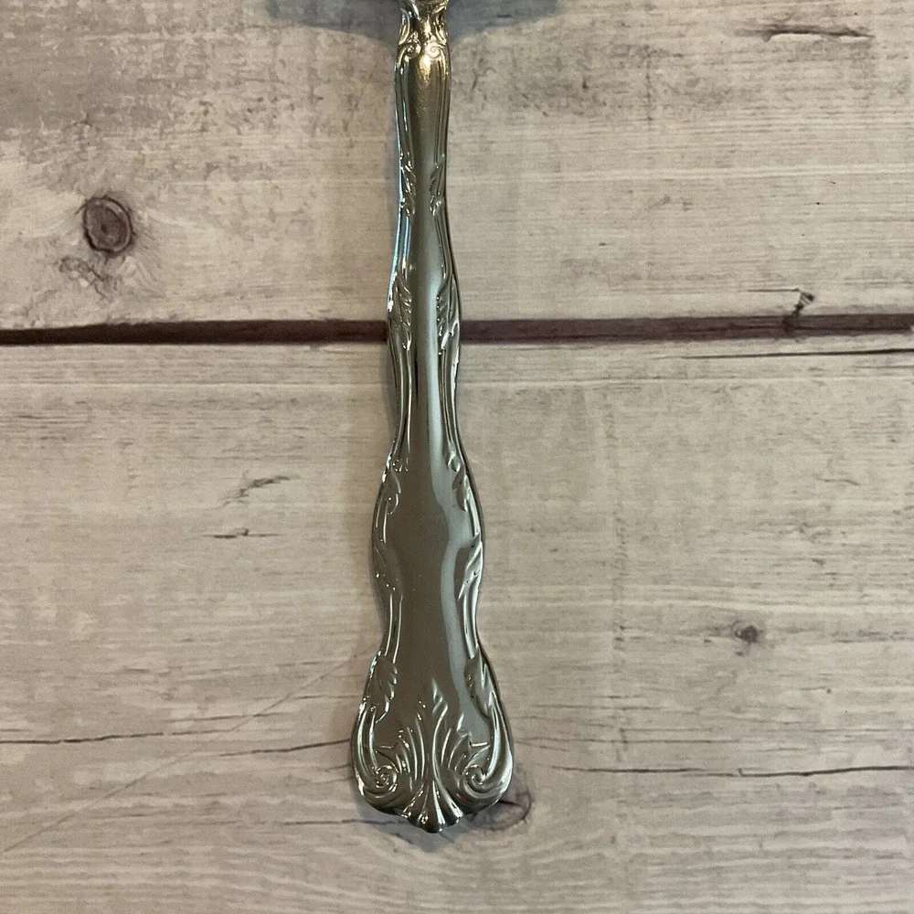 Reed & Barton Select VICTORIA Stainless Flatware Gravy Ladle